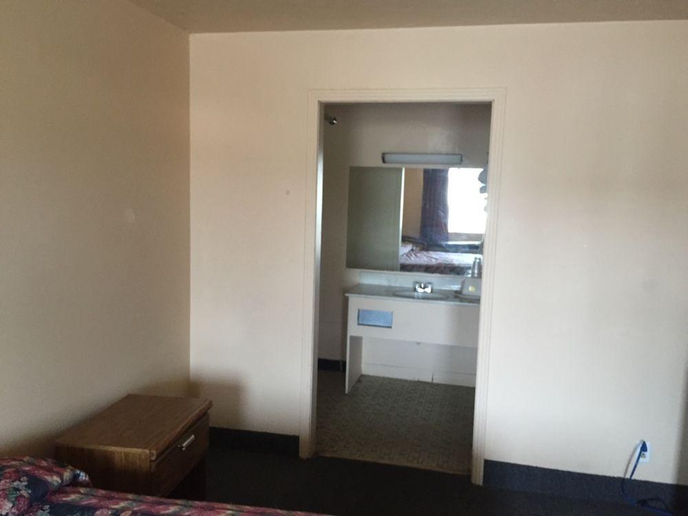Rodeway Inn Dickson Ngoại thất bức ảnh
