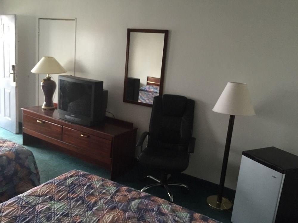 Rodeway Inn Dickson Ngoại thất bức ảnh