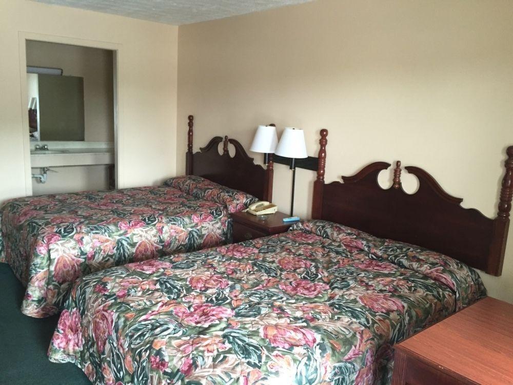 Rodeway Inn Dickson Ngoại thất bức ảnh